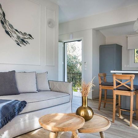 Julia'S Luxury Suites, Cephallonia Near Argostoli Kastron  Экстерьер фото
